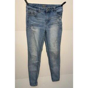 True Craft ~ Mid Rise Skinny Jeans ~ Junior Girl's Size 3